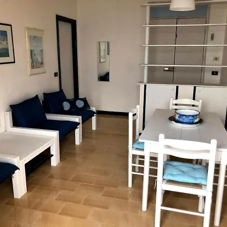 아파트 2 Passi Dal Mare - Seaview Zingarello